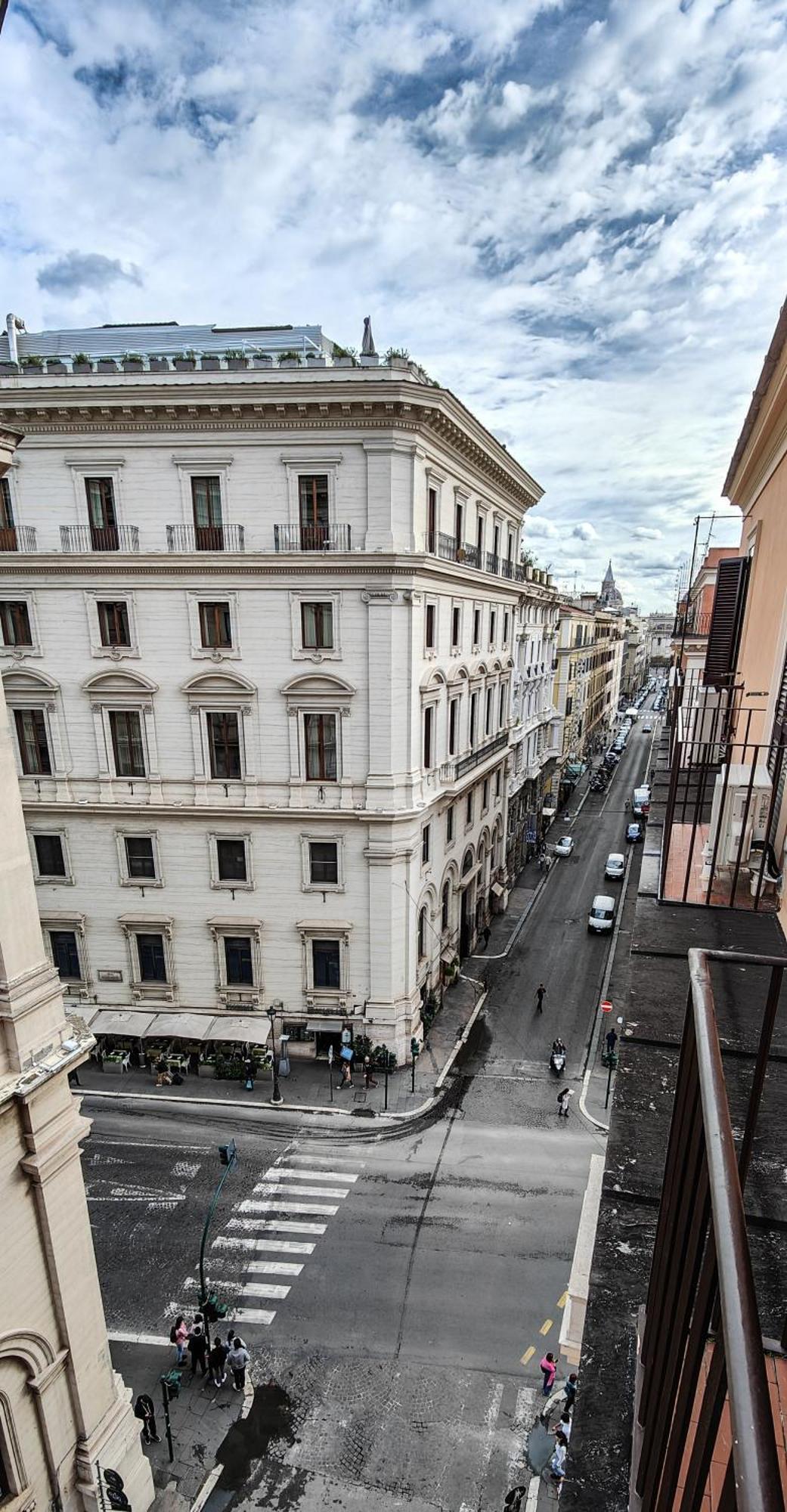 Barberini Bright Apartment Roma Exterior foto